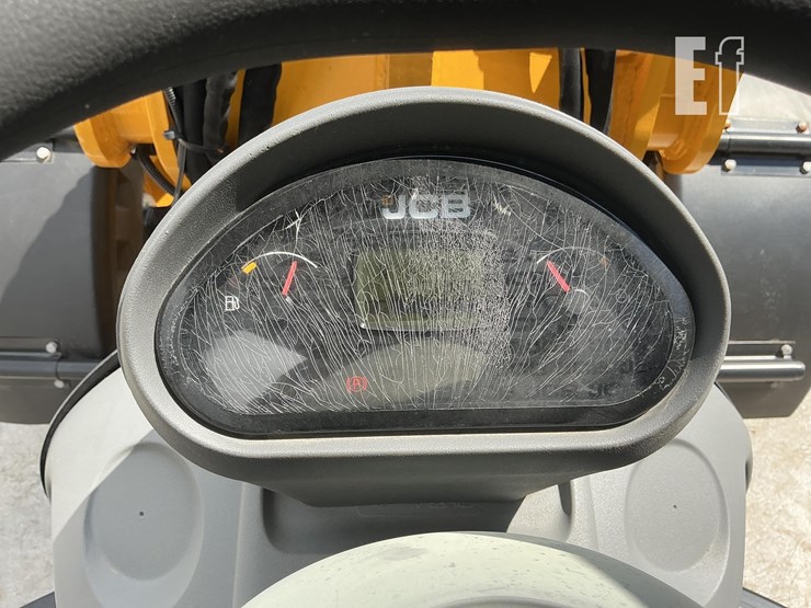 2024-jcb-407-image-15