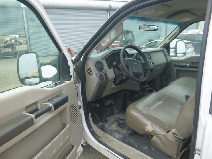 2008-ford-f350-image-5