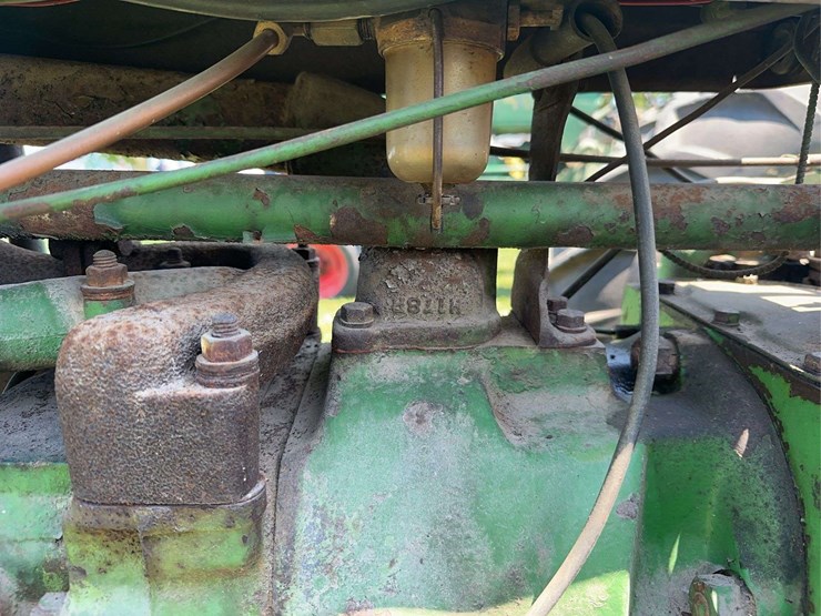 john-deere-h-image-13