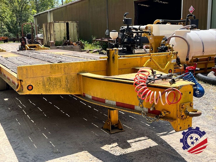 2018-better-built-22.5t-dual-t/a-equipment-trailer-image-13