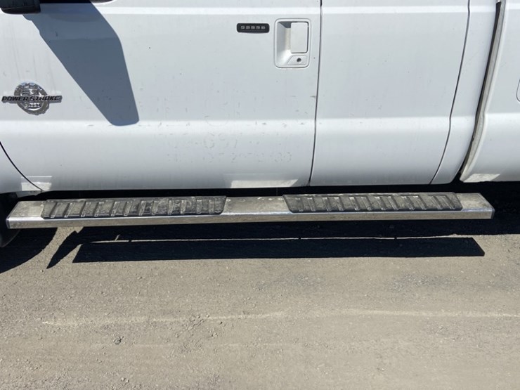 2011-ford-f350-image-28