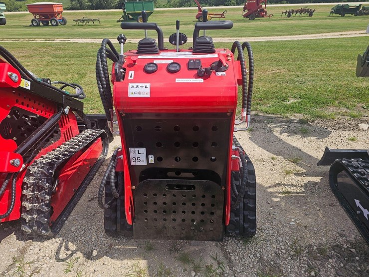 unused-sd-launch-sdll60-mini-skid-steer-image-4