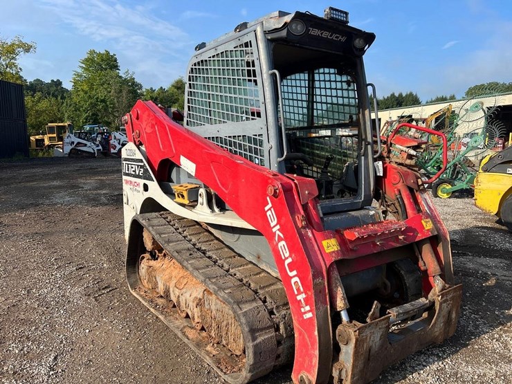 2021-takeuchi-tl12v2-image-7