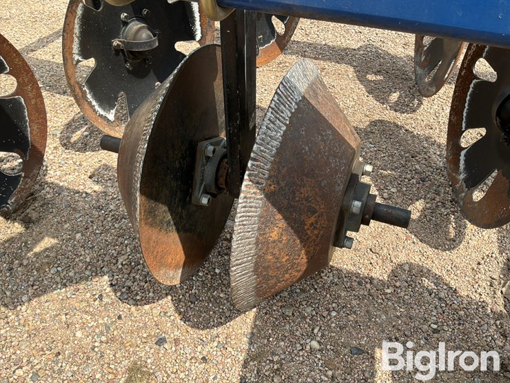 blu-jet-track-master-image-13