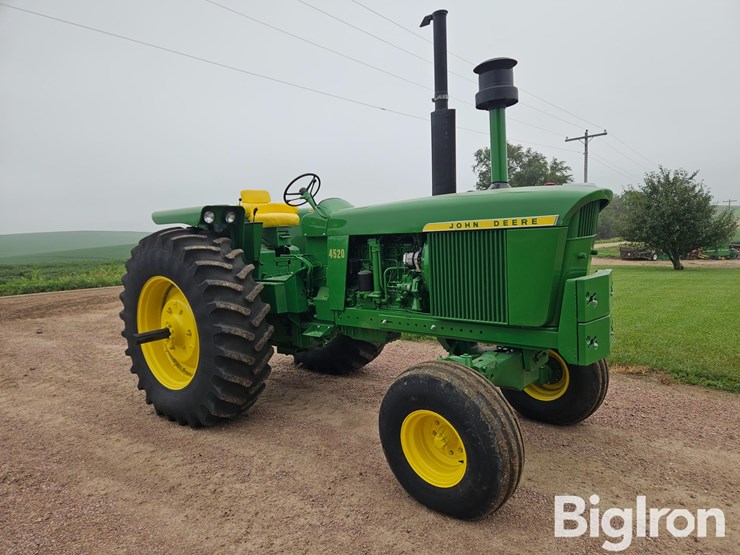 1970-john-deere-4520-image-3