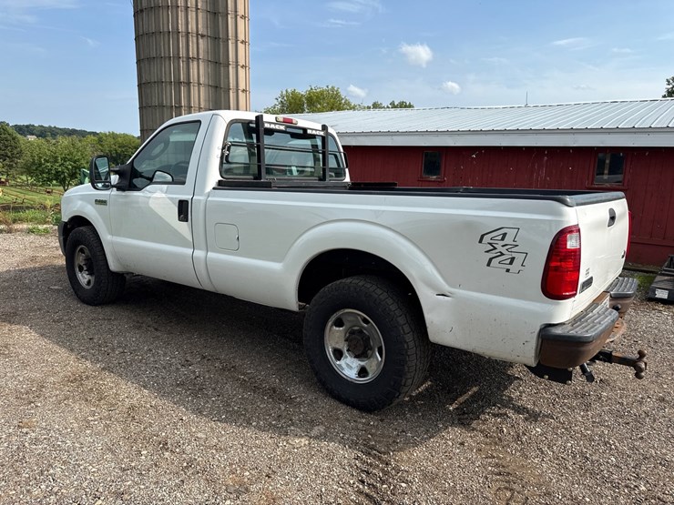 2006-ford-f350-image-3
