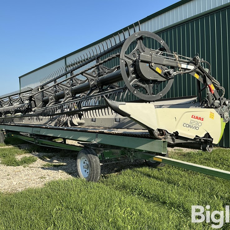 2022 CLAAS CONVIO 1230