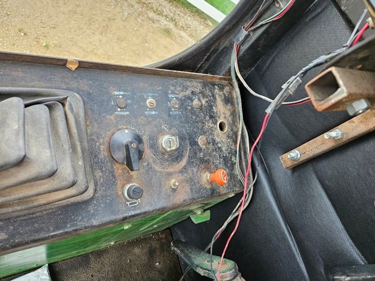 john-deere-5460-image-44