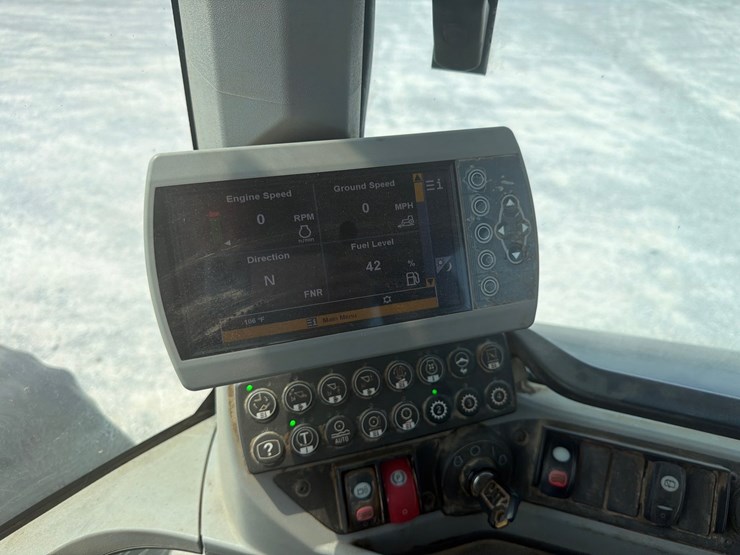 2015-caterpillar-924k-image-16