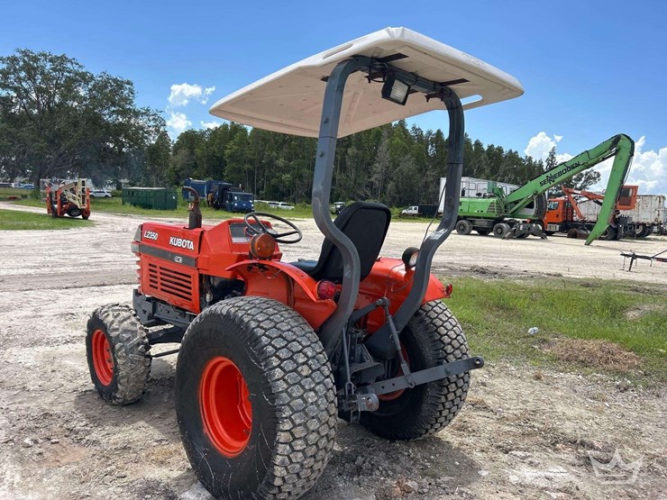kubota-l2350-image-4