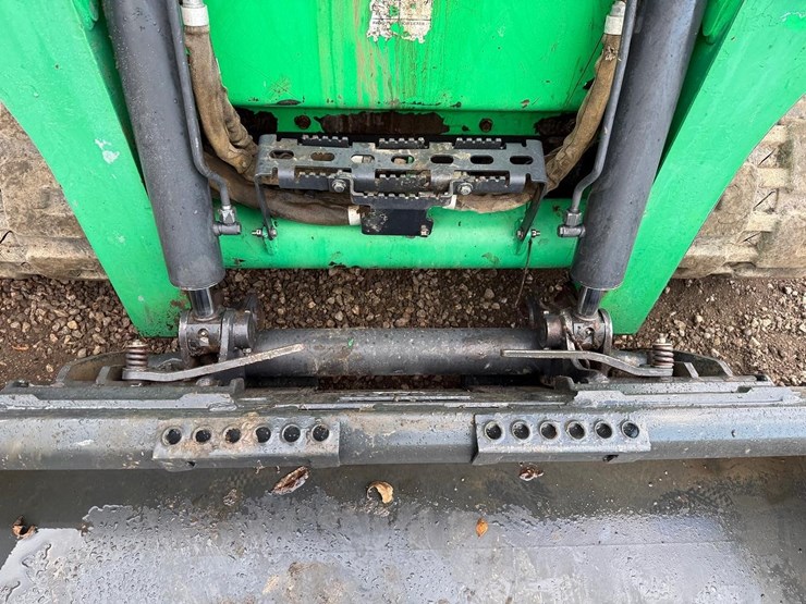 2013-bobcat-t650-image-10