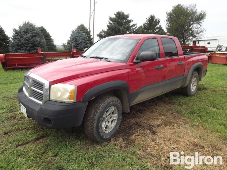 2006-dodge-dakota-slt-image-1