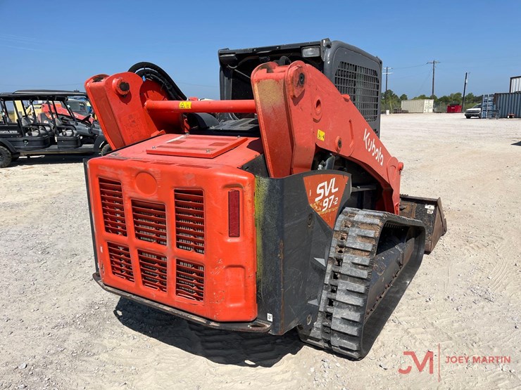 kubota-svl97-2-image-2