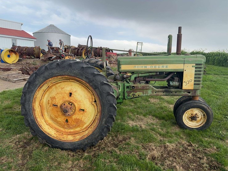 john-deere-b-image-6