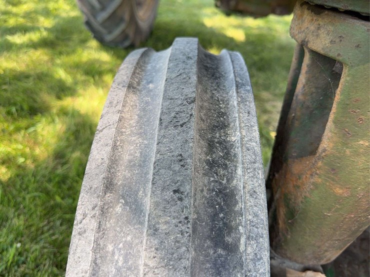 john-deere-60-image-14