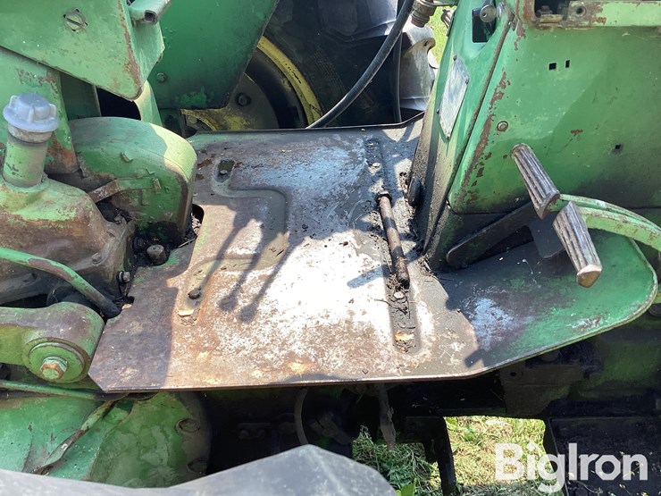 1961-john-deere-4010-image-9