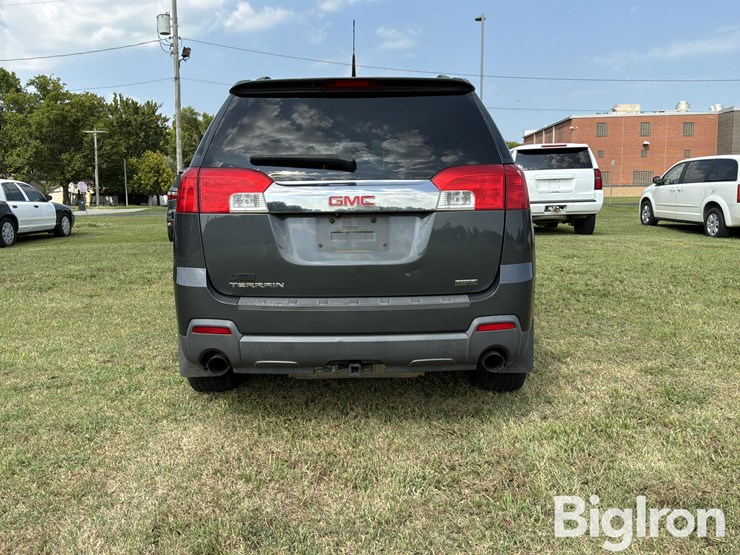 2011-gmc-terrain-image-6