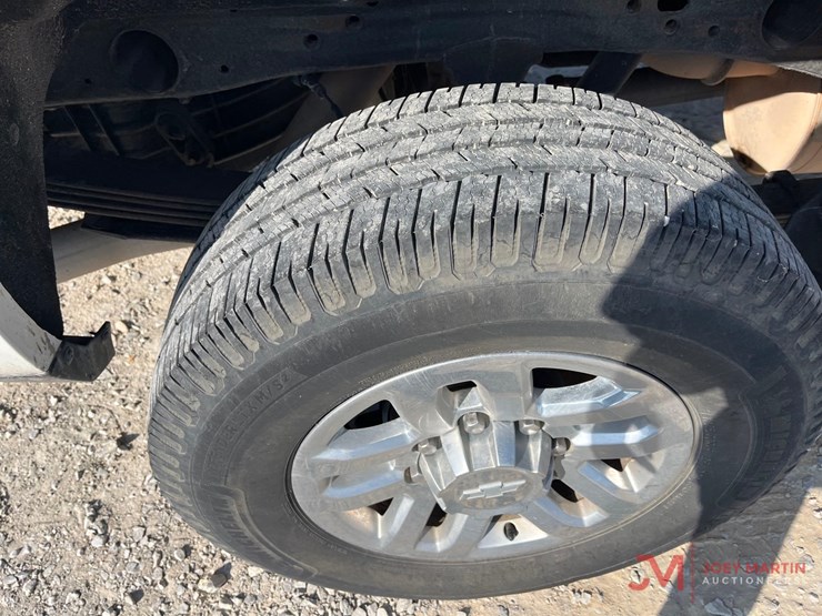 2019-chevrolet-2500-image-8