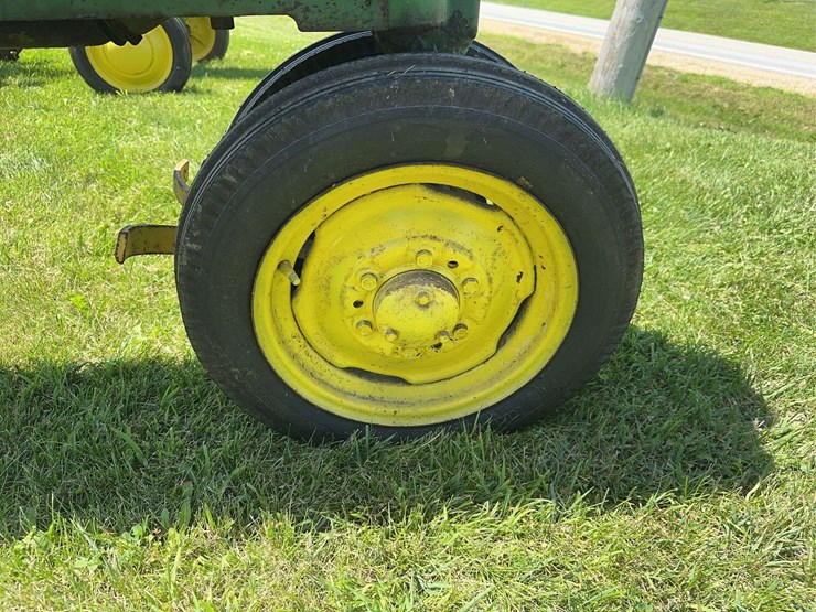 john-deere-h-image-34