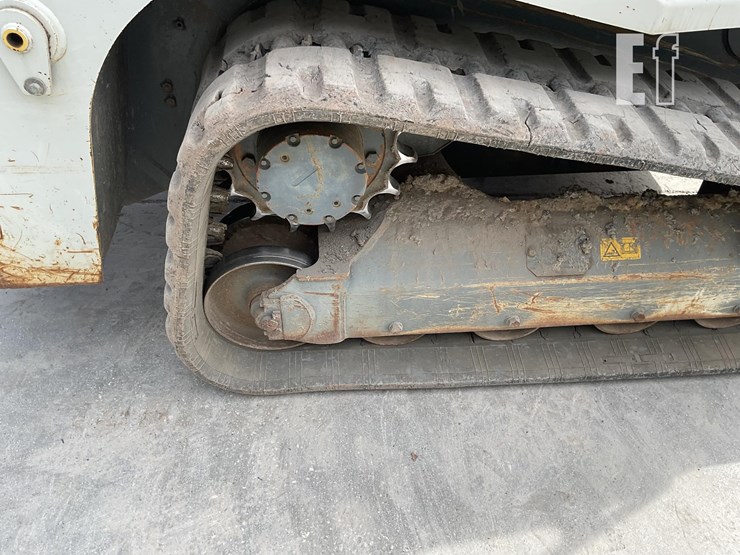 2022-takeuchi-tl10v2-image-10