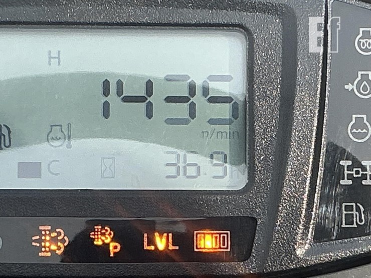 2015-kubota-f3990-image-14