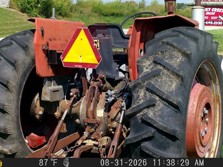1967-massey-ferguson-165-image-10