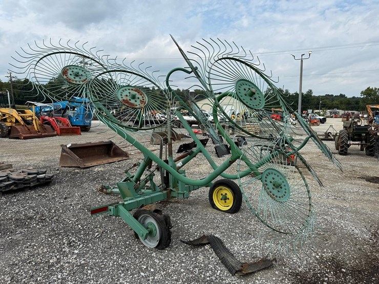 john-deere-702-image-2