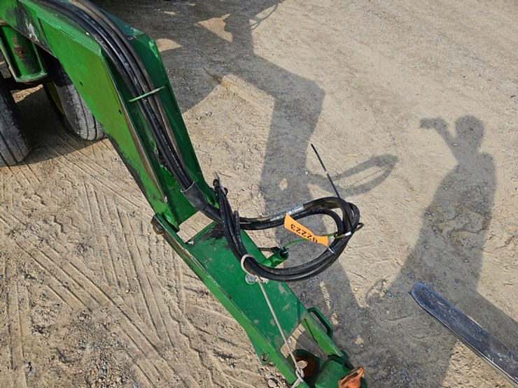 john-deere-750-image-10