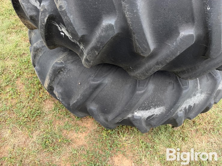 john-deere-4320-image-12