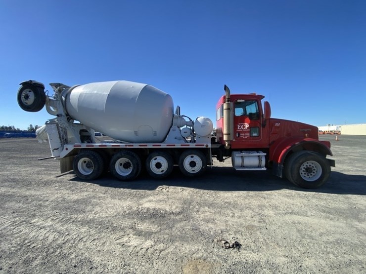2004-kenworth-w900-image-6