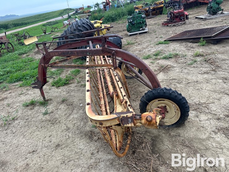 new-holland-56-image-8