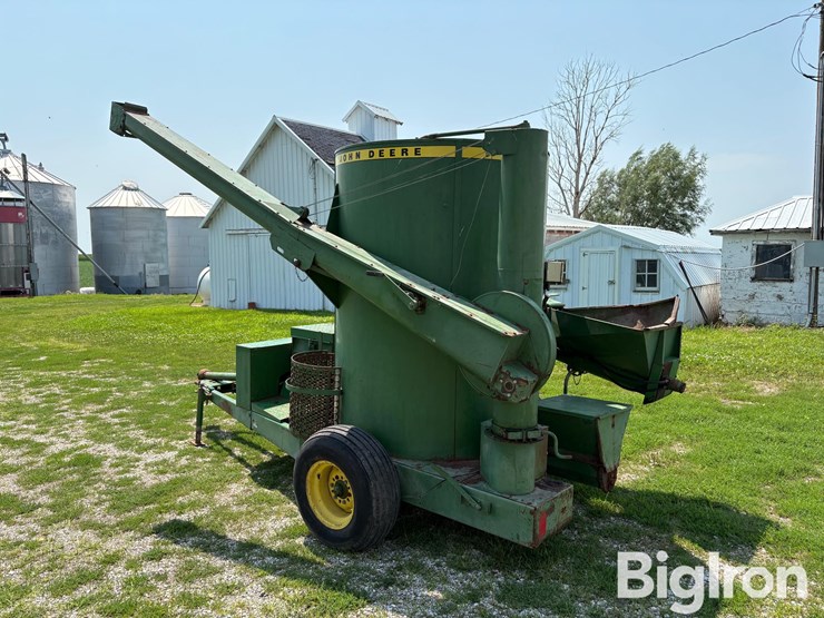 1979-john-deere-700-image-7