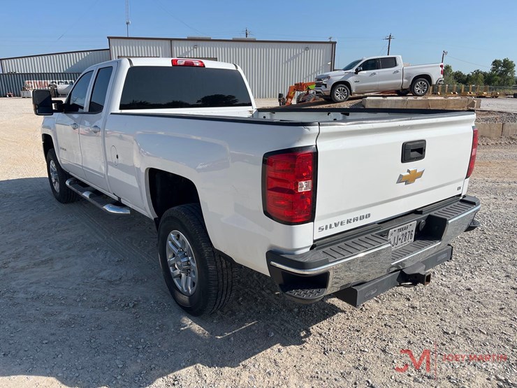 2019-chevrolet-2500-image-3