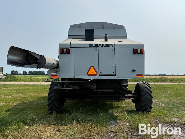 2007-gleaner-r75-image-6