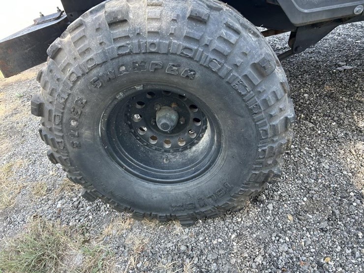 #13-•-1987-amc-jeep-2-door-image-16