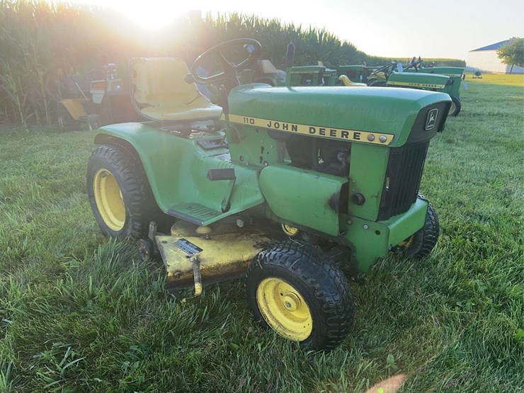 john-deere-110-image-4