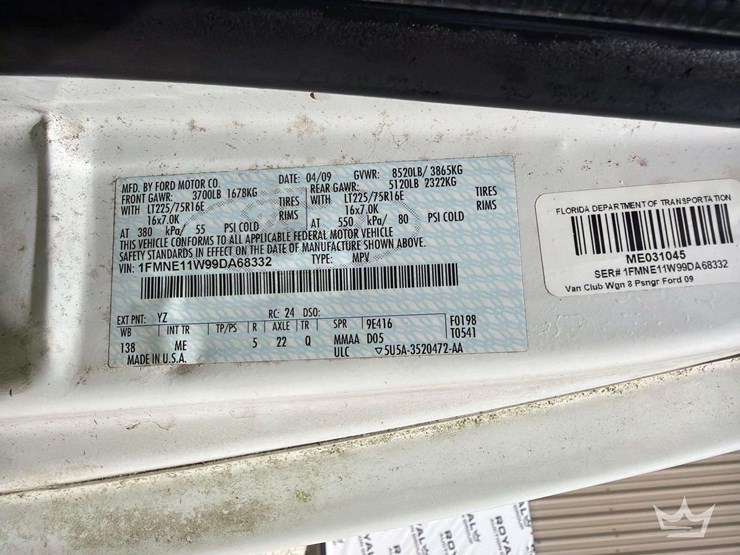 2009-ford-e150-image-5