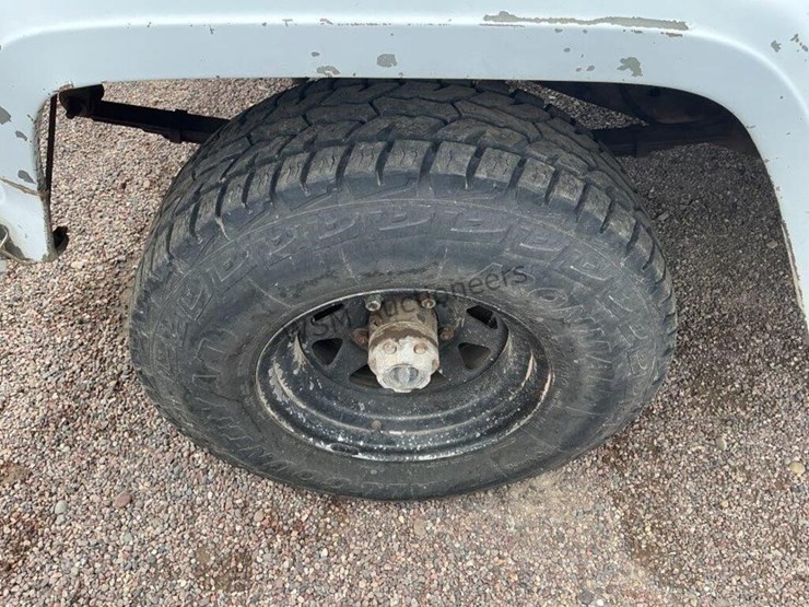 1966-jeep-gladiator-image-9