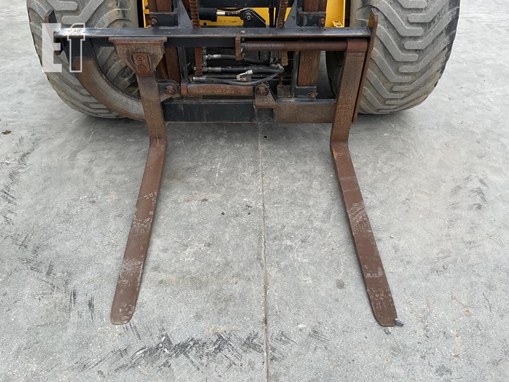 2019-load-lifter-2214-5e-image-9