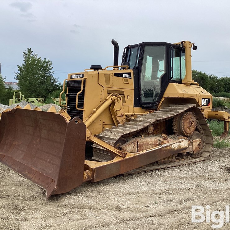 2017 CATERPILLAR D6N XL