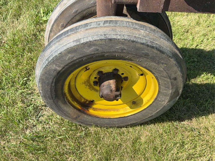 john-deere-g-image-11