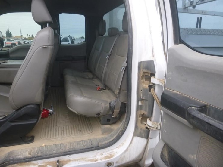 2019-ford-f350-image-9
