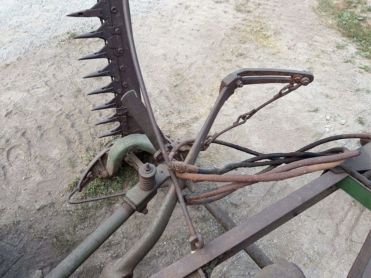 john-deere-3010-image-48
