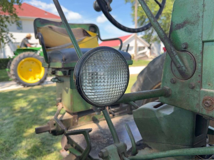 john-deere-60-image-24