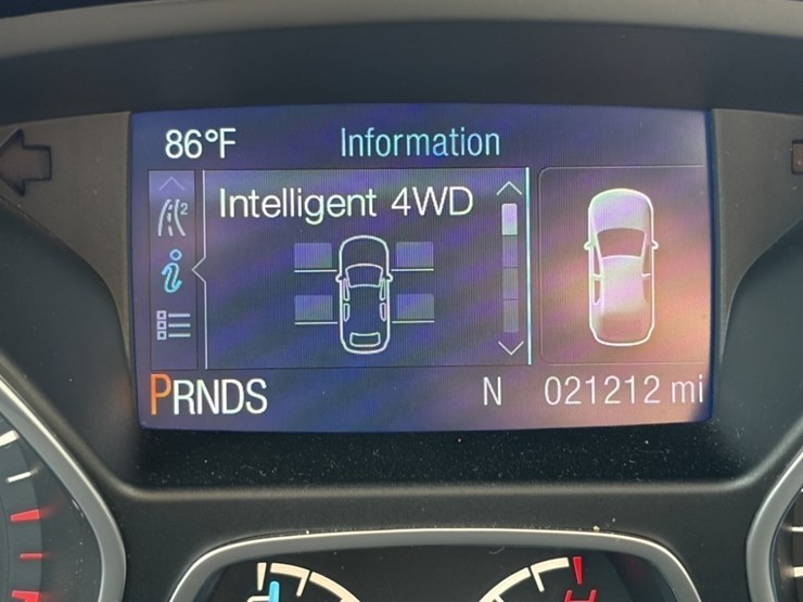2015-ford-escape-se-image-26