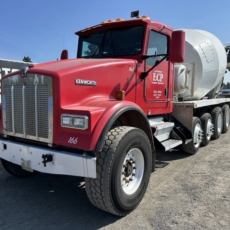 2005 KENWORTH W900