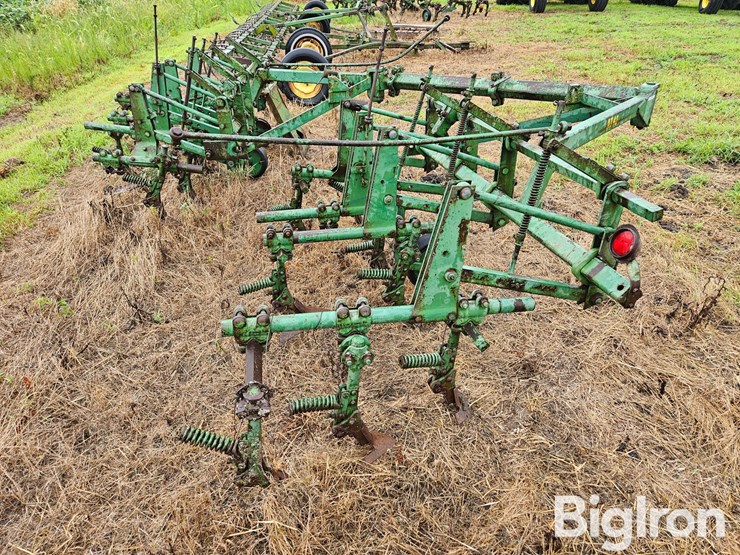 john-deere-at40-image-4