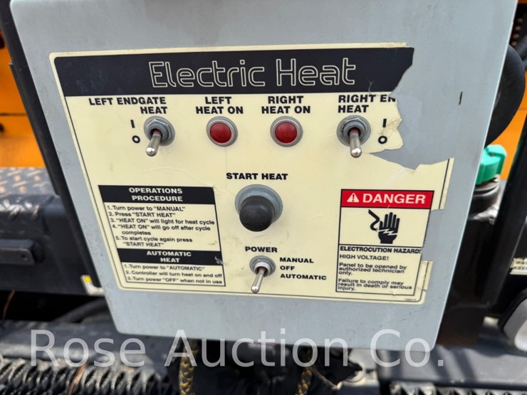 2021-leeboy-8500e-image-15