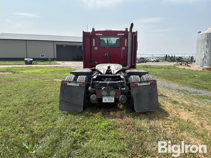 2010-kenworth-t600-image-6