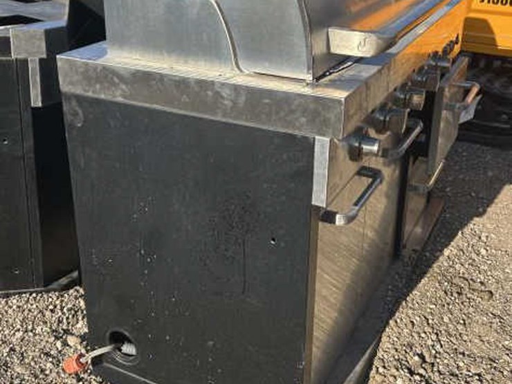 #206-•-5---piece-char-broil-medallion-outdoor-kitchen-image-2